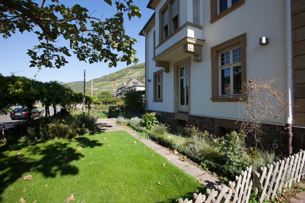 Guesthouse Altes Rathaus リューデスハイム・アム・ライン エクステリア 写真